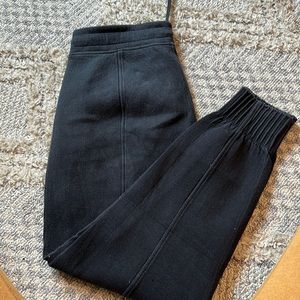 Lululemon joggers